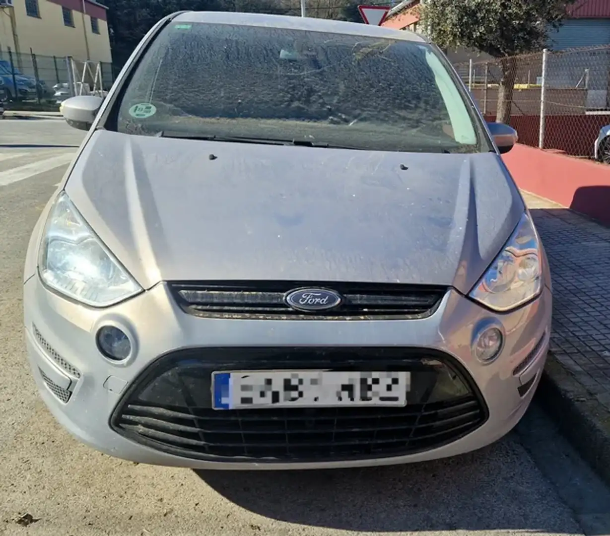 Ford S-Max 2.0TDCI Titanium Powershift 140 Gris - 2