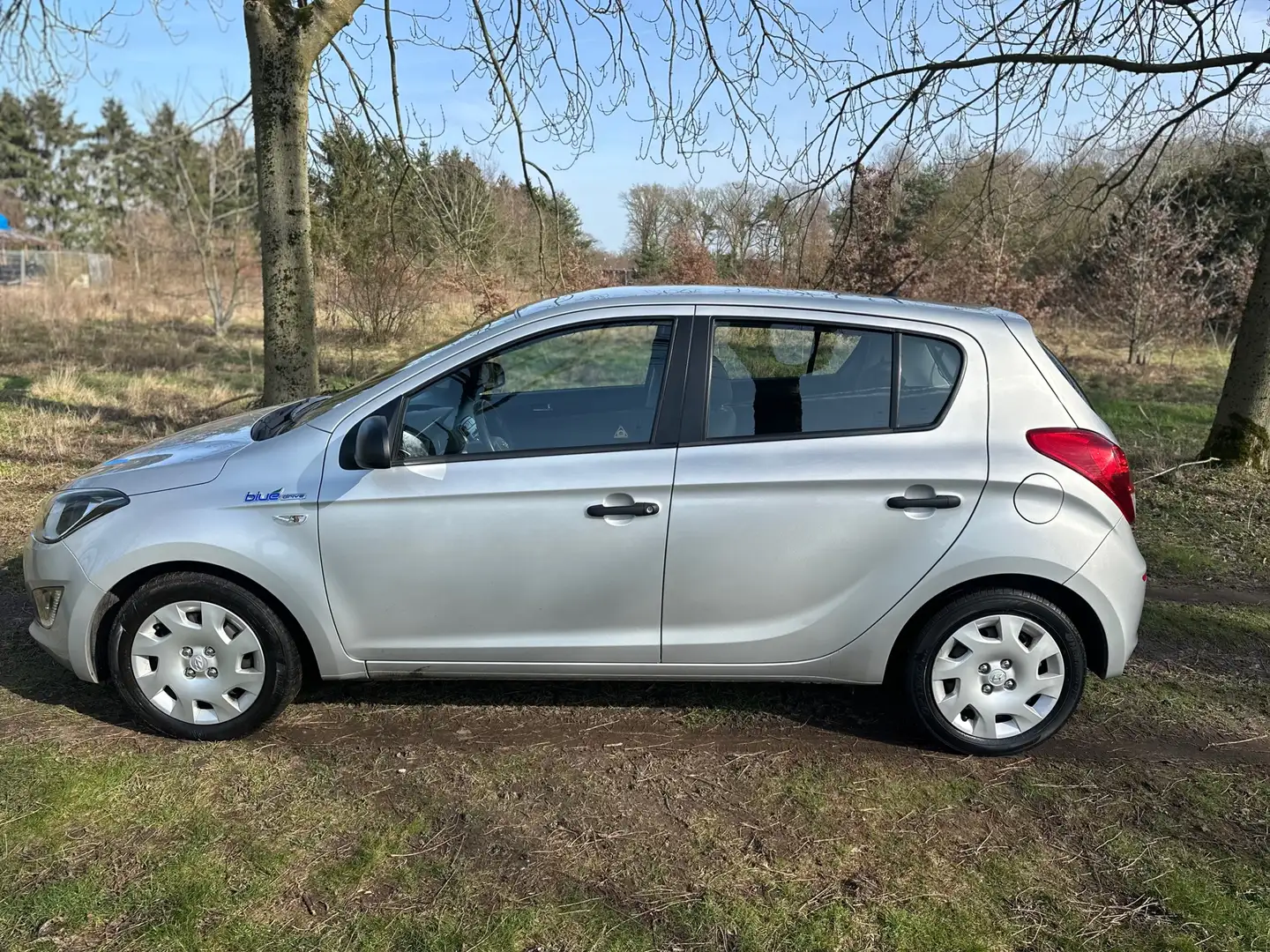 Hyundai i20 1.2i Business Edition apk 26-02-2027 Grau - 2