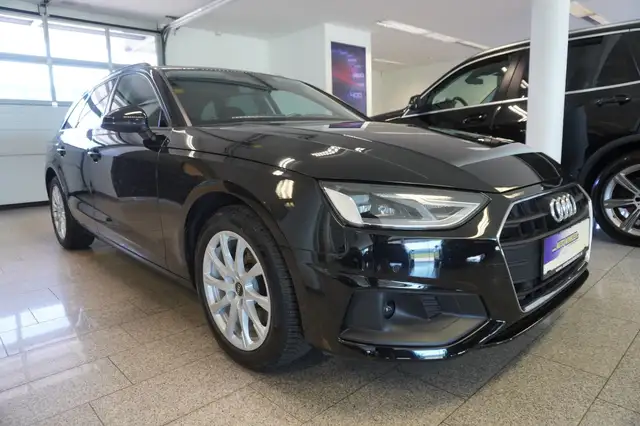 Audi A4 view 3