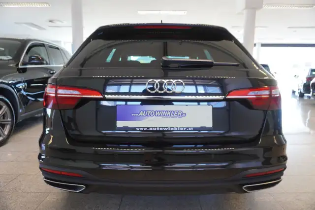 Audi A4 view 6