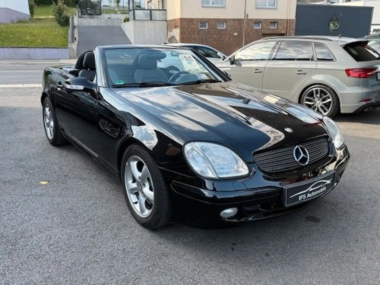 Mercedes-Benz SLK 320 "Special"EINZELSTÜCK*XENON*LEDER*BOSE Schwarz - 2