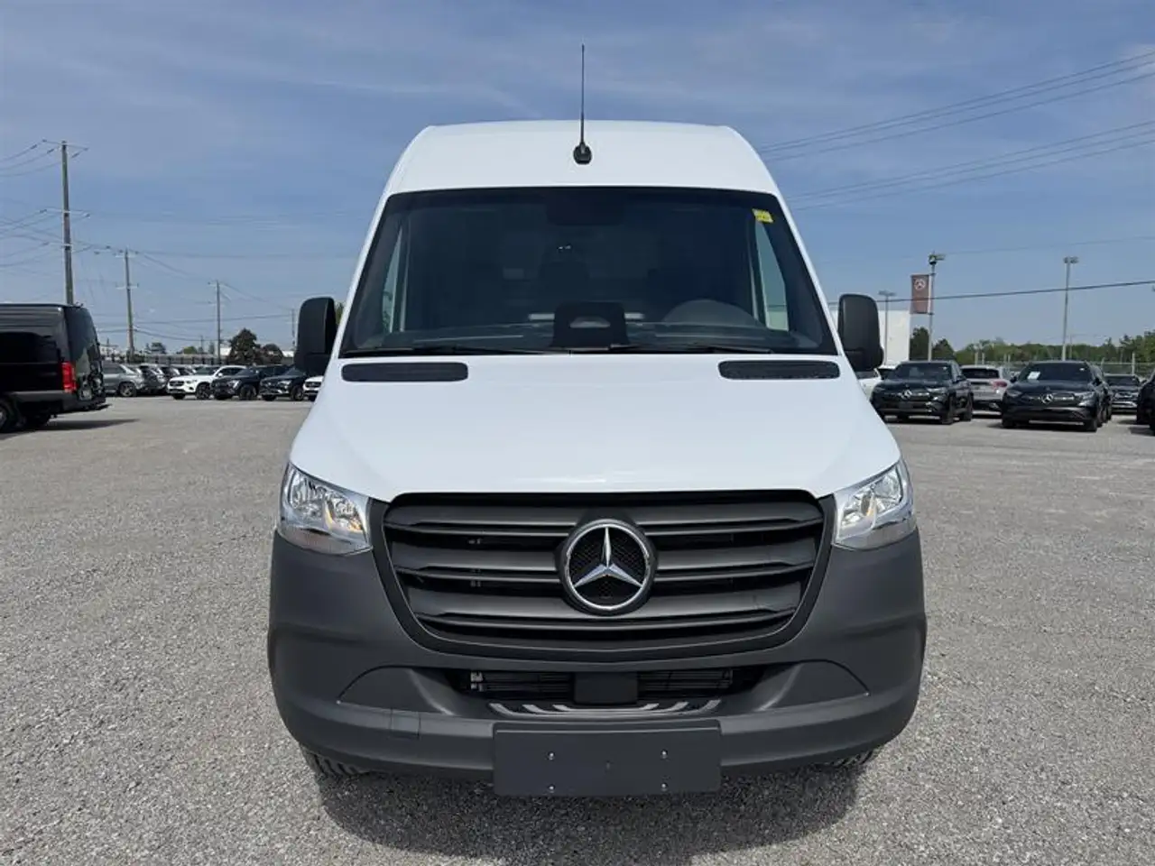 Mercedes-Benz Sprinter снимка Mercedes-Benz Sprinter