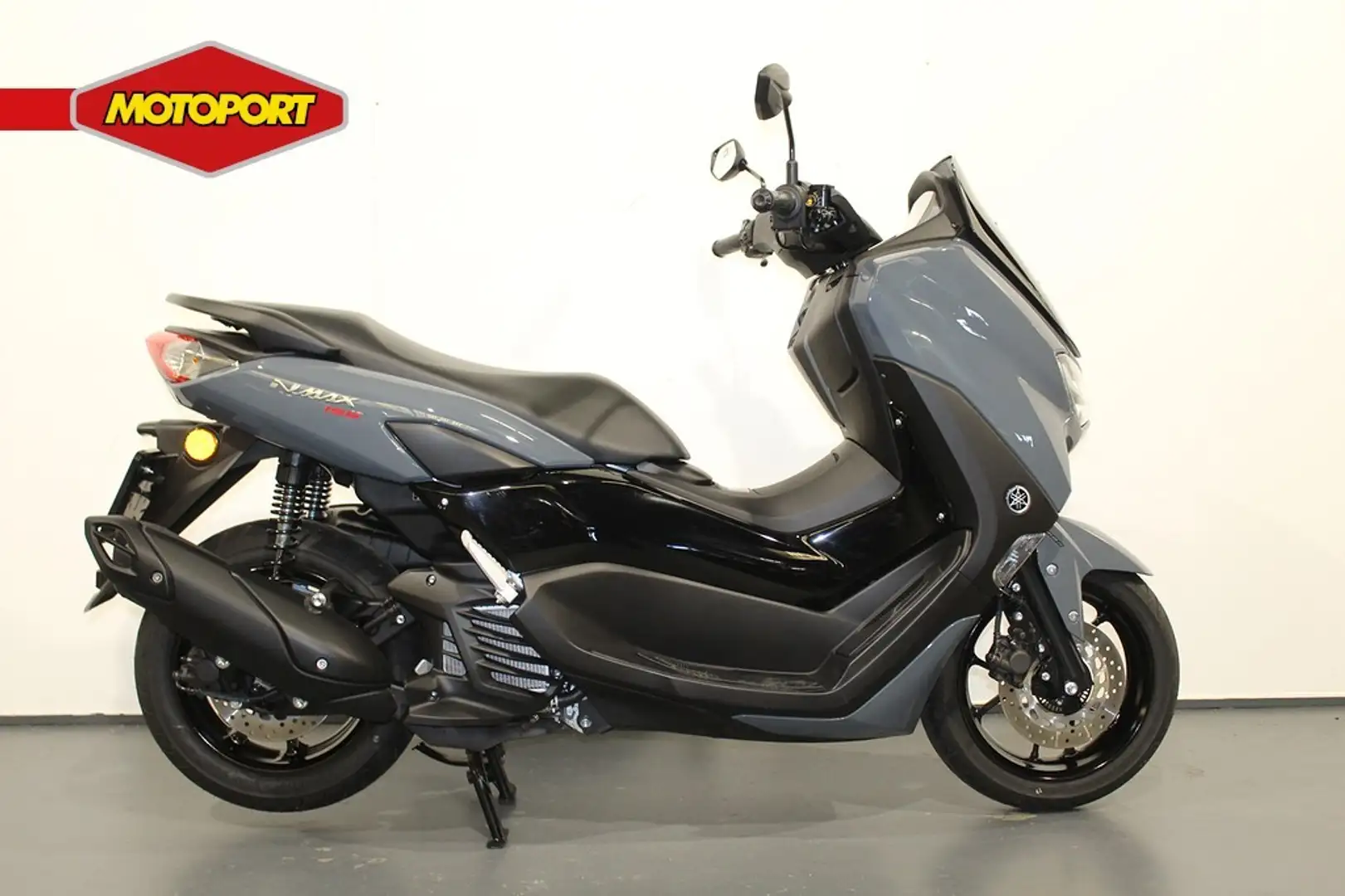 Yamaha NMAX 155 Gri - 1