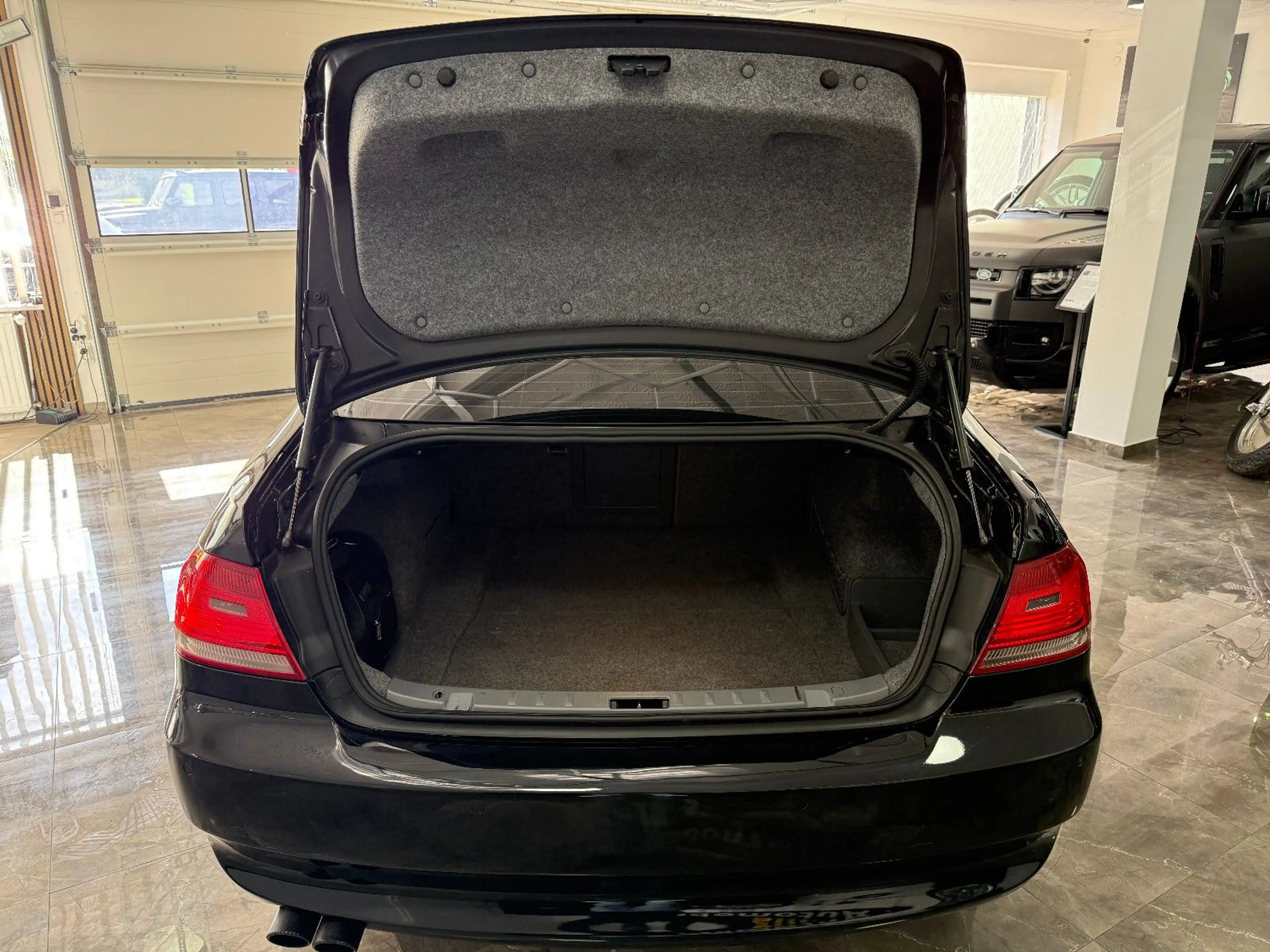 BMW 325 i Coupe / Automatik Schiebedach Xenon — photo 13