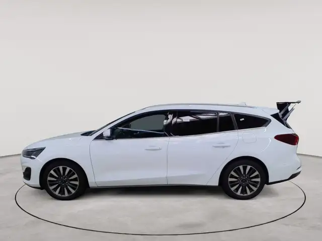 Ford Focus view 6
