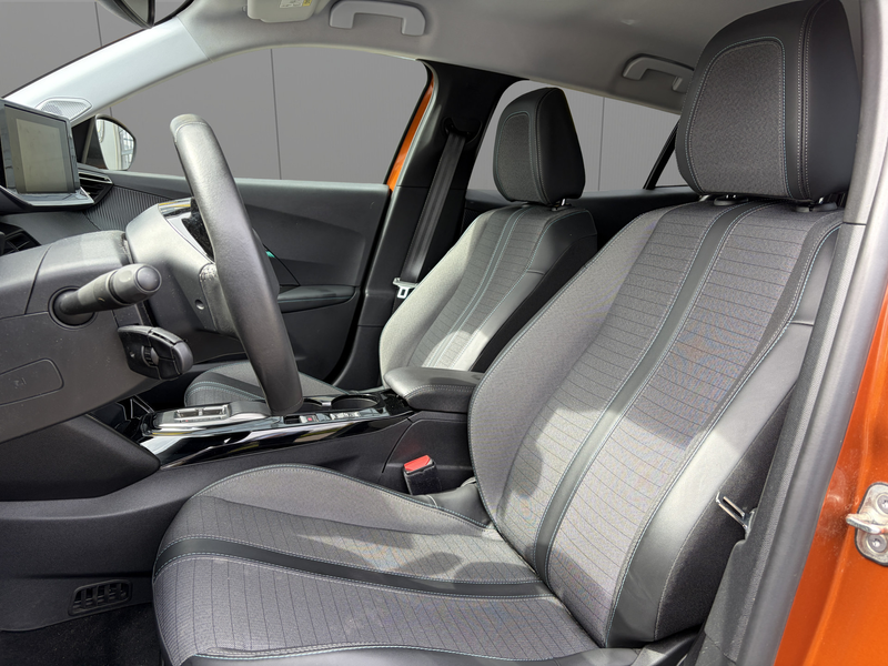 Peugeot e-2008 EV Allure 50 kWh Facelift model | 3 fase lader | L — photo 2