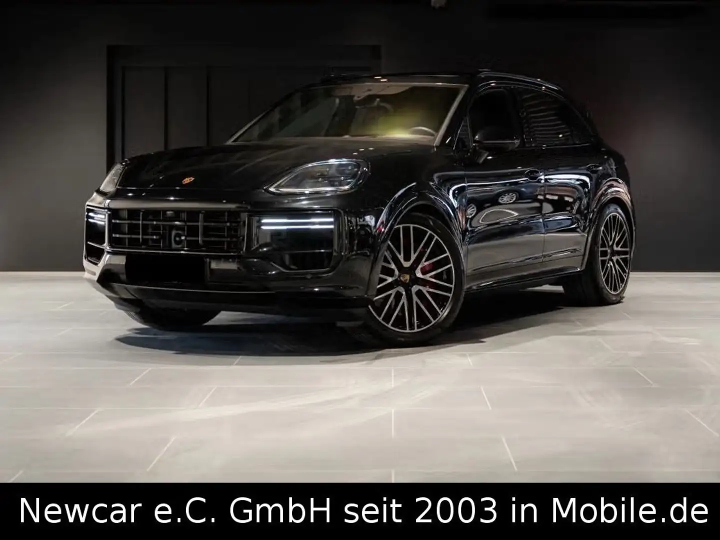 Porsche Cayenne Turbo E-Hybrid*InnoDrive*SpAbg*SpDes*HuD Schwarz - 1
