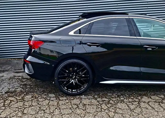 Audi A3 view 9