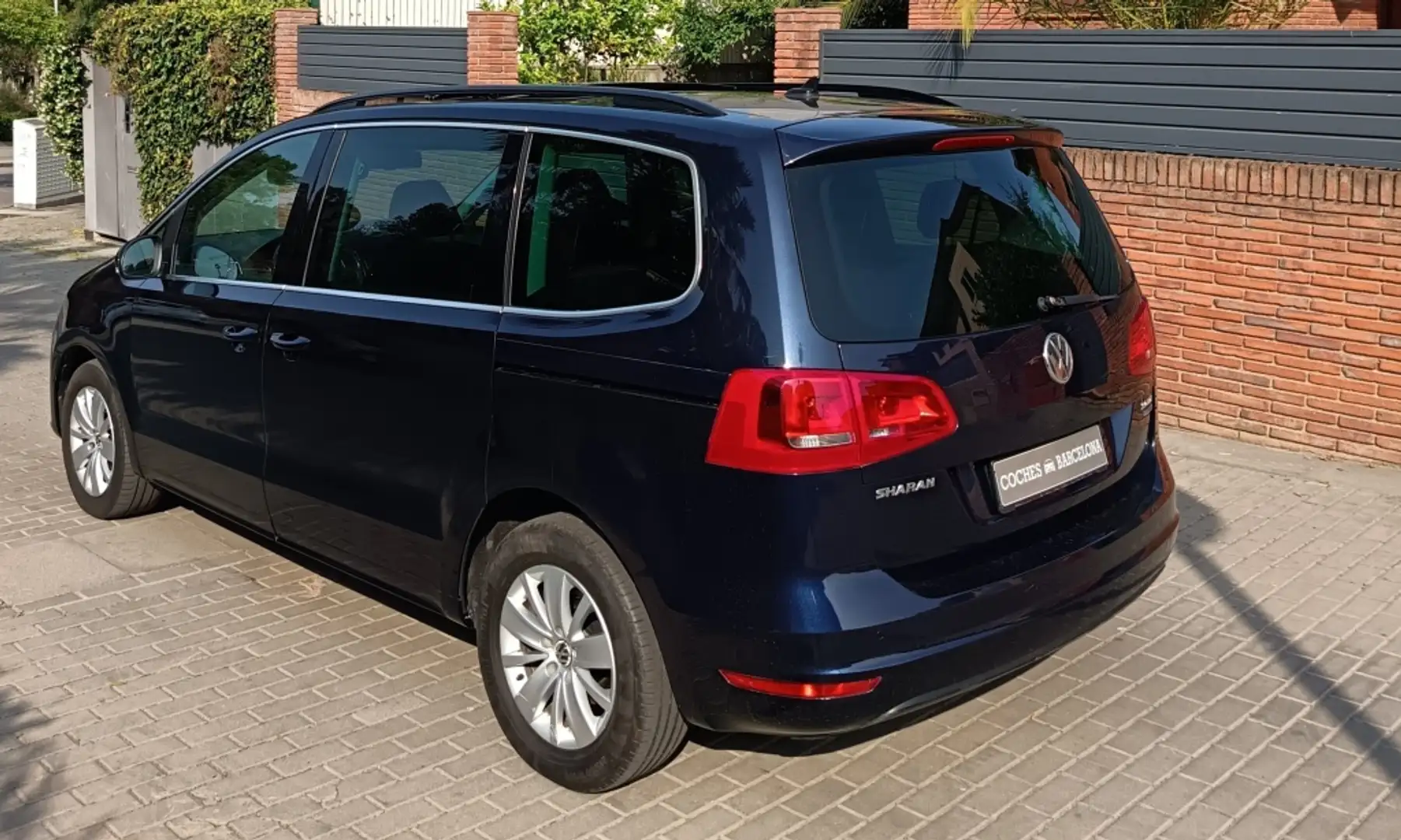Volkswagen Sharan 2.0TDI Advance BMT DSG 140 Azul - 2