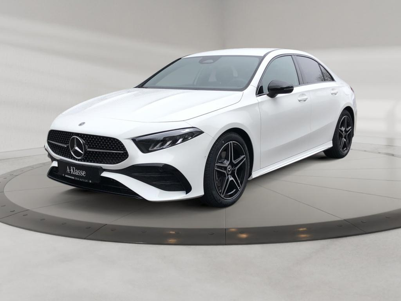 Mercedes-Benz A 180 Limousine AMG+MBUX+Night+Wide+Cam+LED+Navi — photo 2