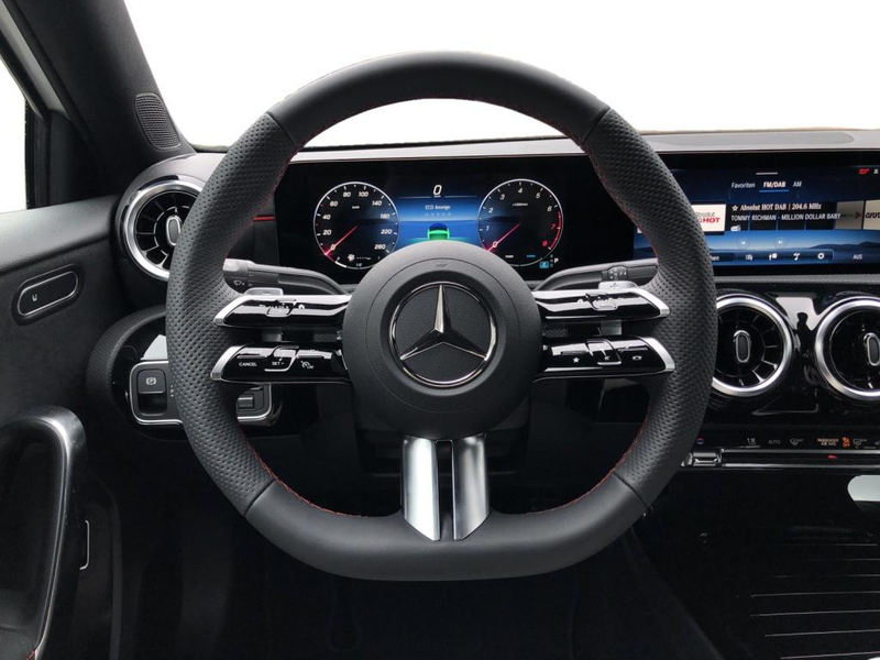 Mercedes-Benz A 180 Limousine AMG+MBUX+Night+Wide+Cam+LED+Navi — photo 11