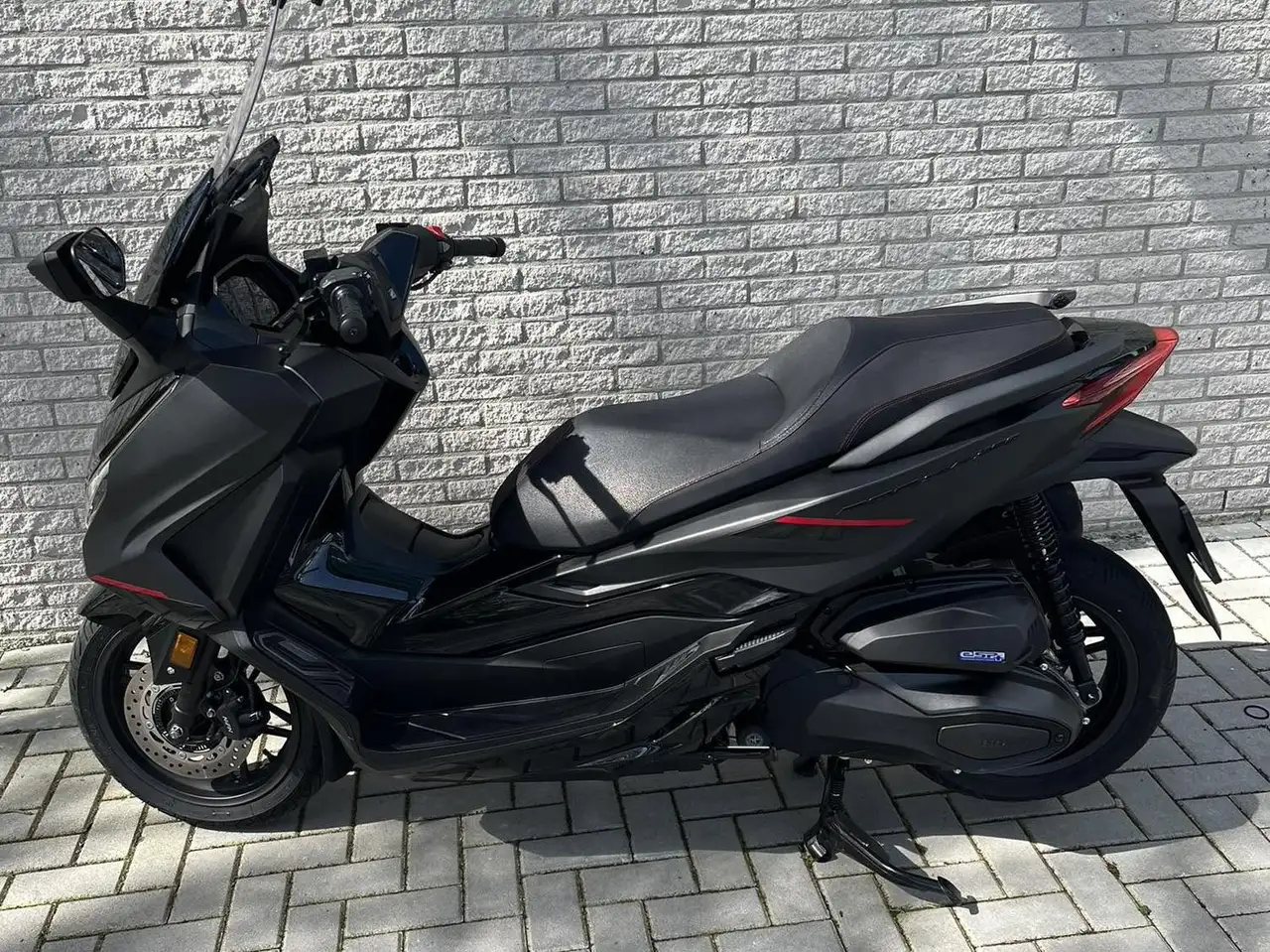 Honda Forza 350