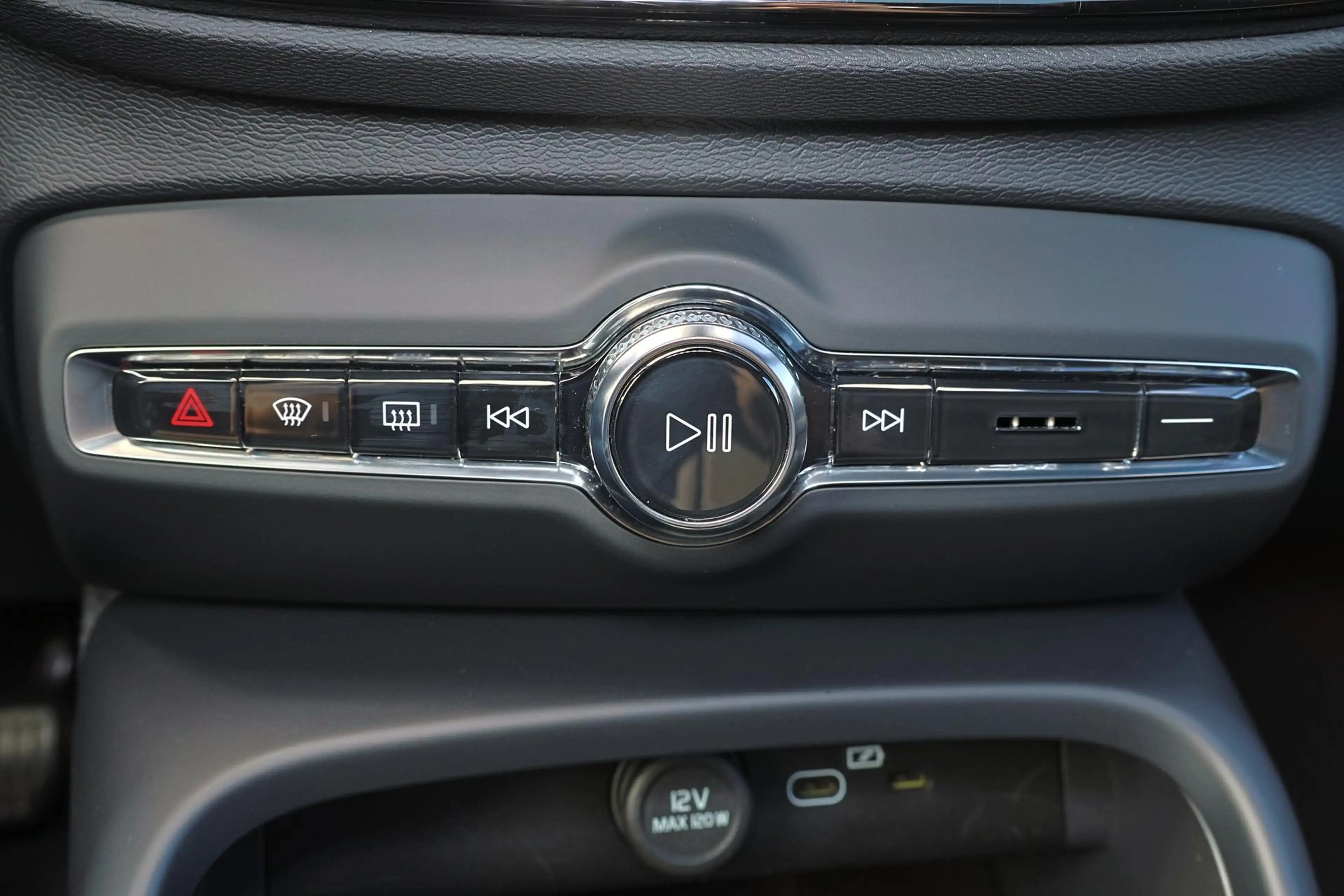 Volvo C40 Extended Range Plus 82 kWh - Panoramadak - Intelli — photo 10