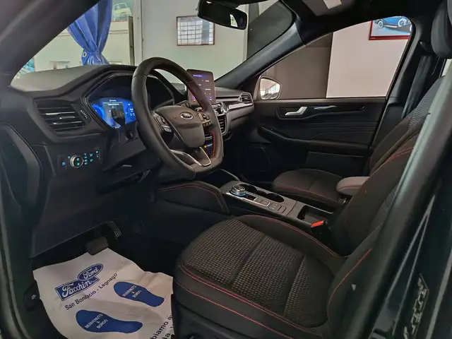 Ford Kuga view 2