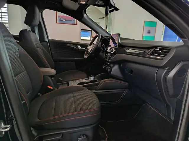 Ford Kuga view 14