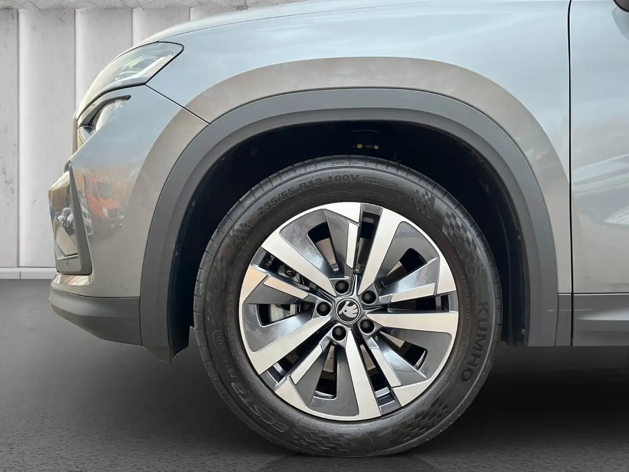 Skoda Kodiaq 1.5 TSI*7-Sitzer*DSG*ViCo*SHZ*LED*AHK**, миниатюра 11