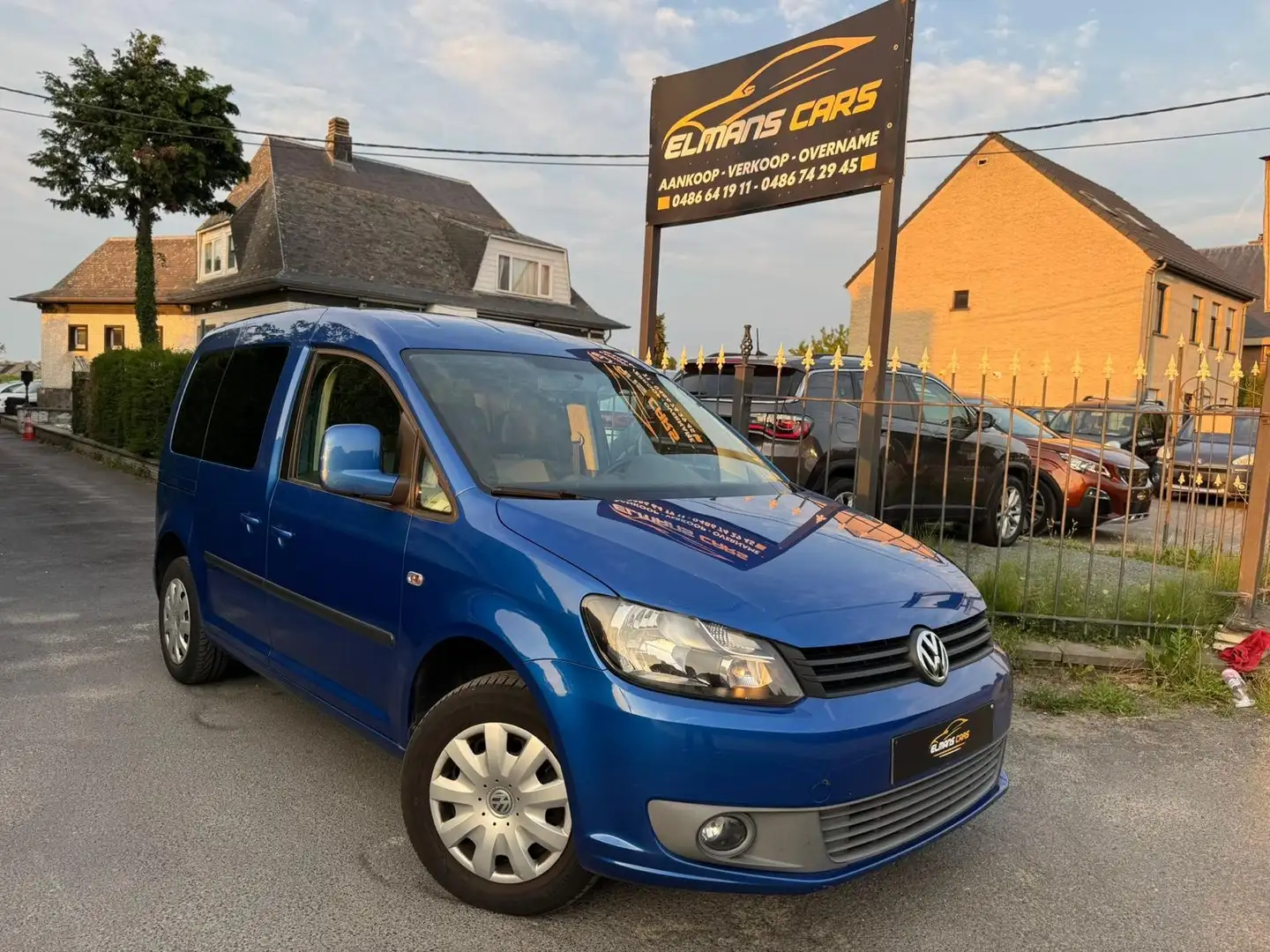 Volkswagen Caddy Maxi Life 1.6 CR TDi// Radar // Attache remorque - 1