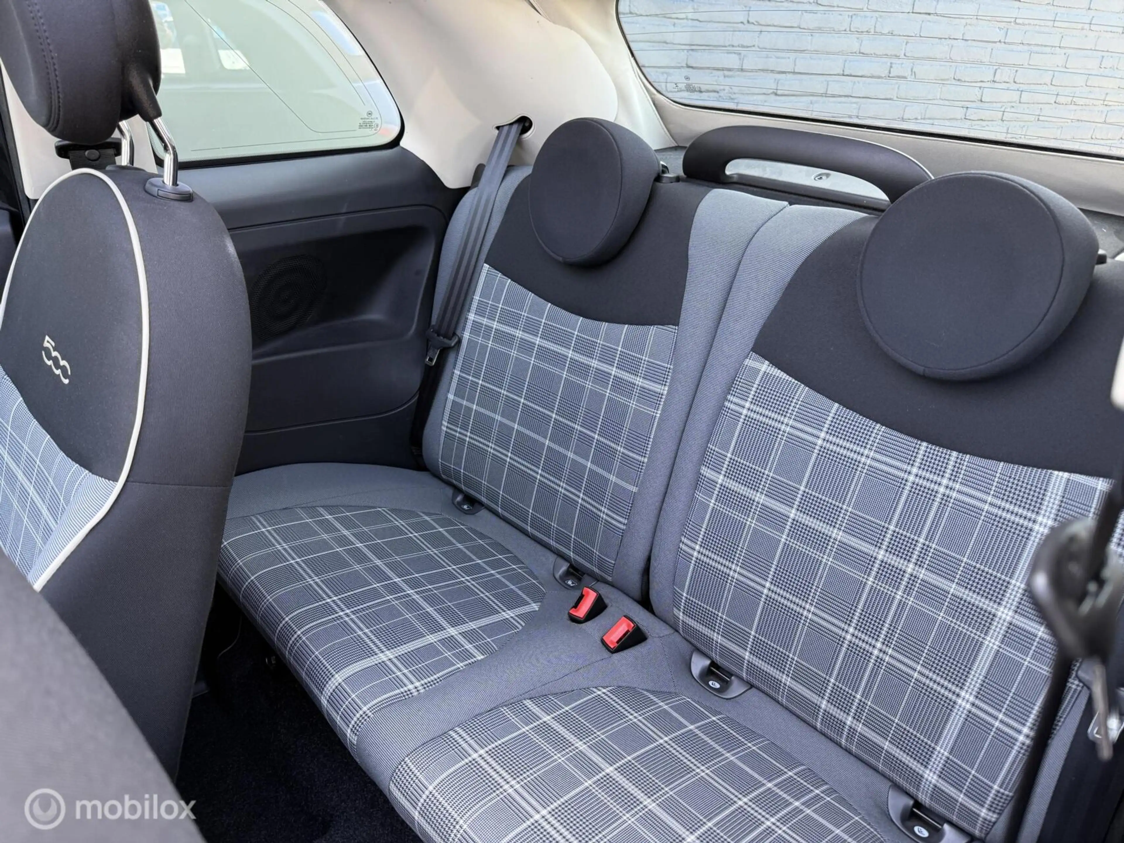 Fiat 500 1.2 Lounge — photo 8