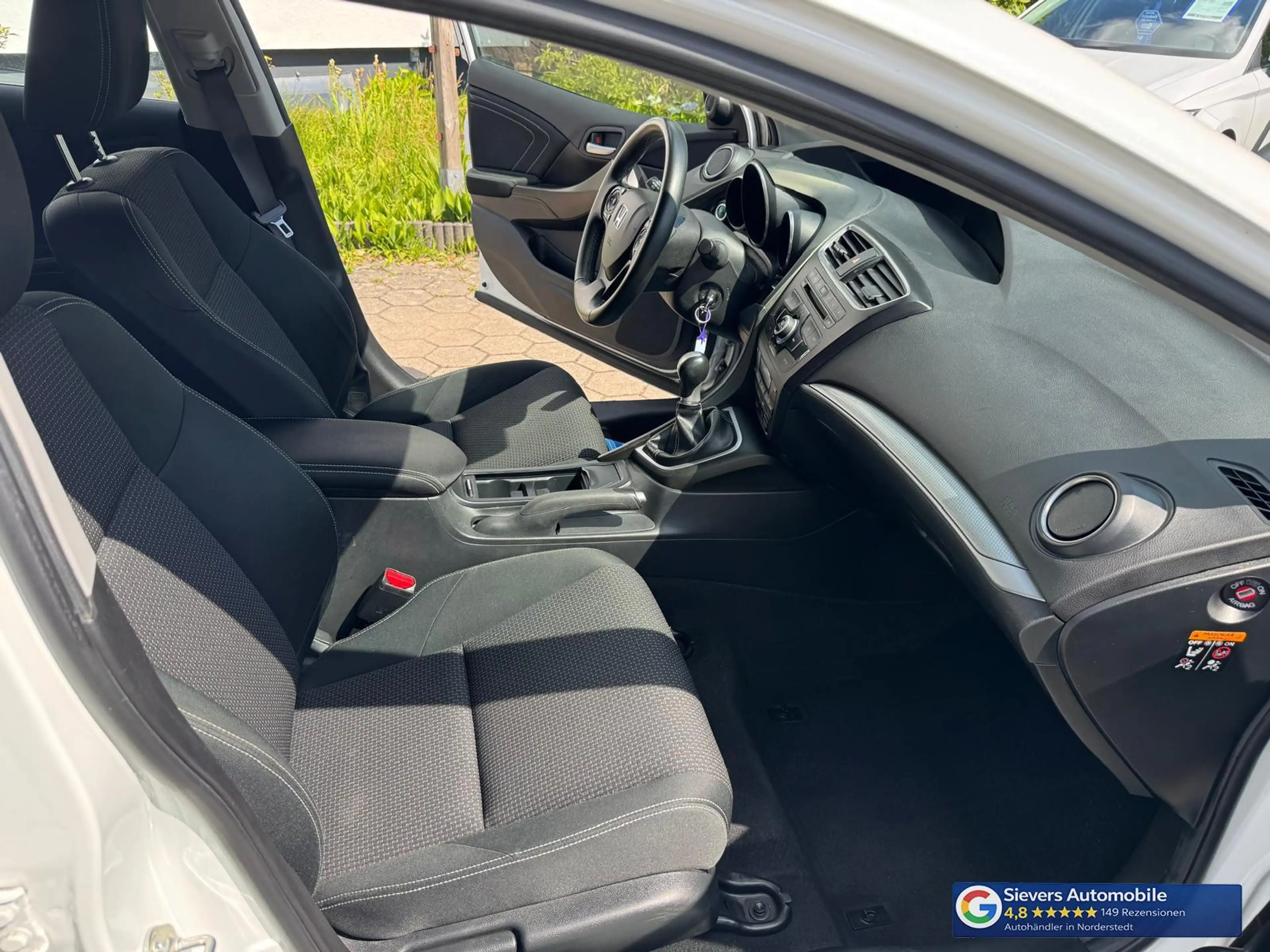 Honda Civic Tourer 1,6 i-DTEC Elegance Rückfahrkamera Klima — photo 14