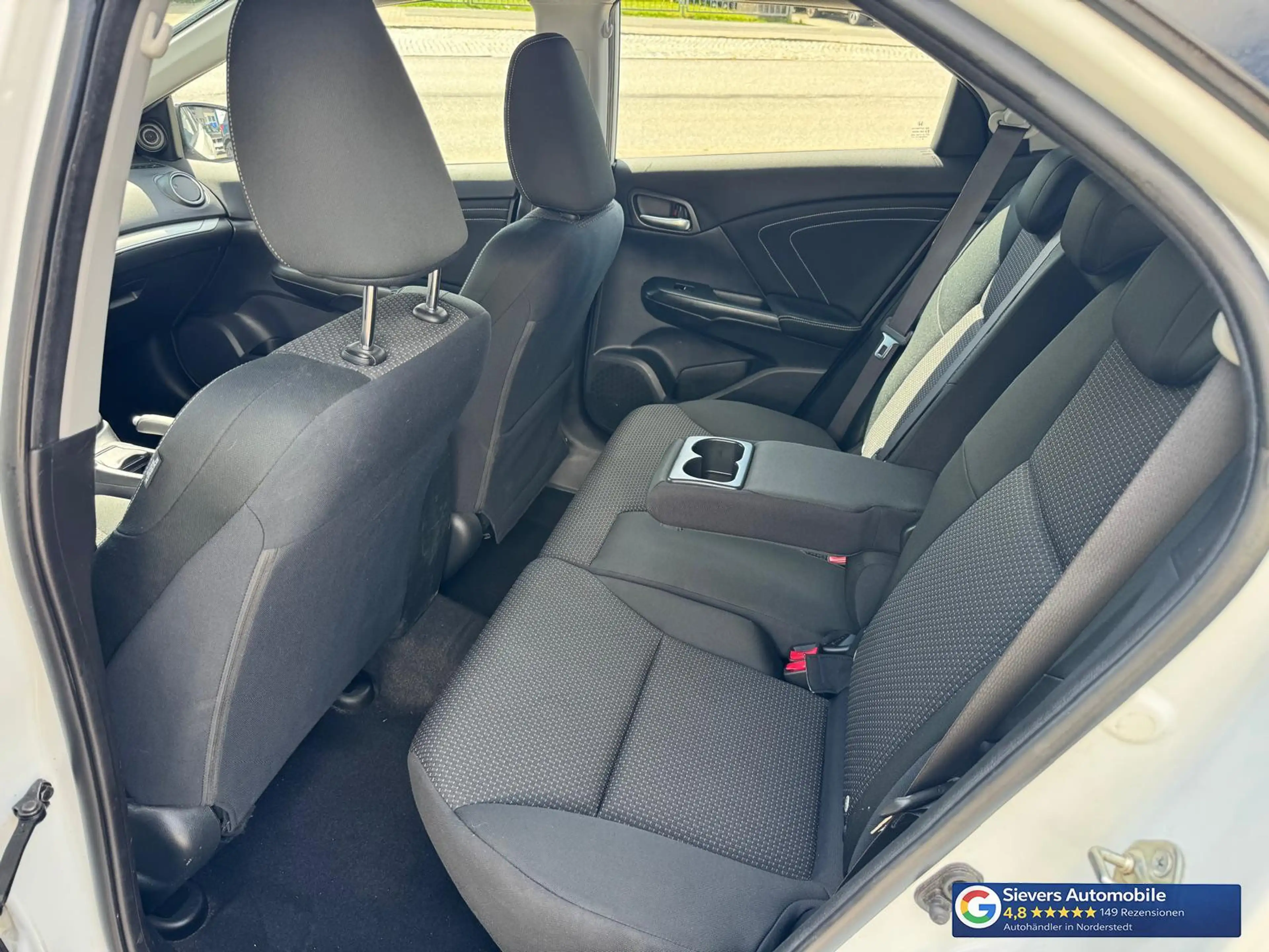 Honda Civic Tourer 1,6 i-DTEC Elegance Rückfahrkamera Klima — photo 15
