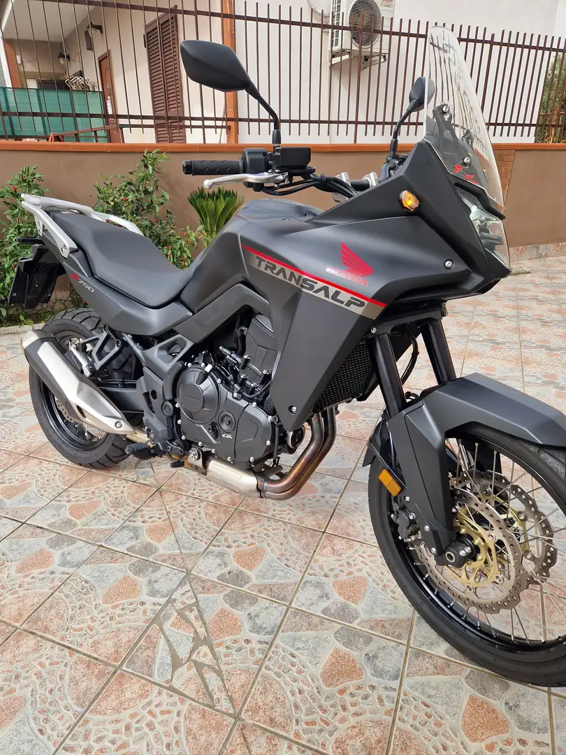 Honda XL 750 Transalp Чорний - 1