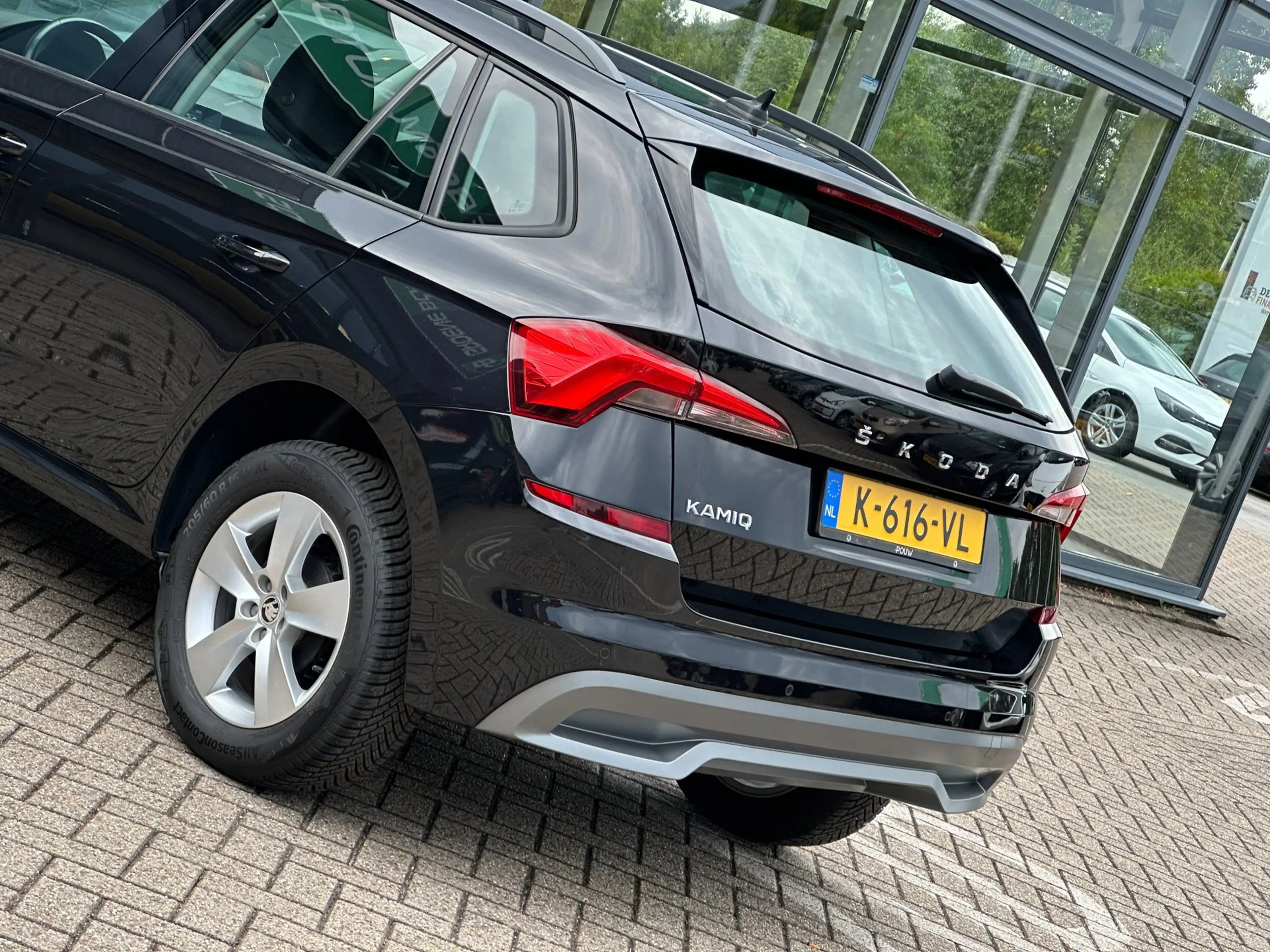 Skoda Kamiq 1.0 TSI Ambition/1STE EIG/APP-CONNECT/PDC/AIRCO/NL — photo 10