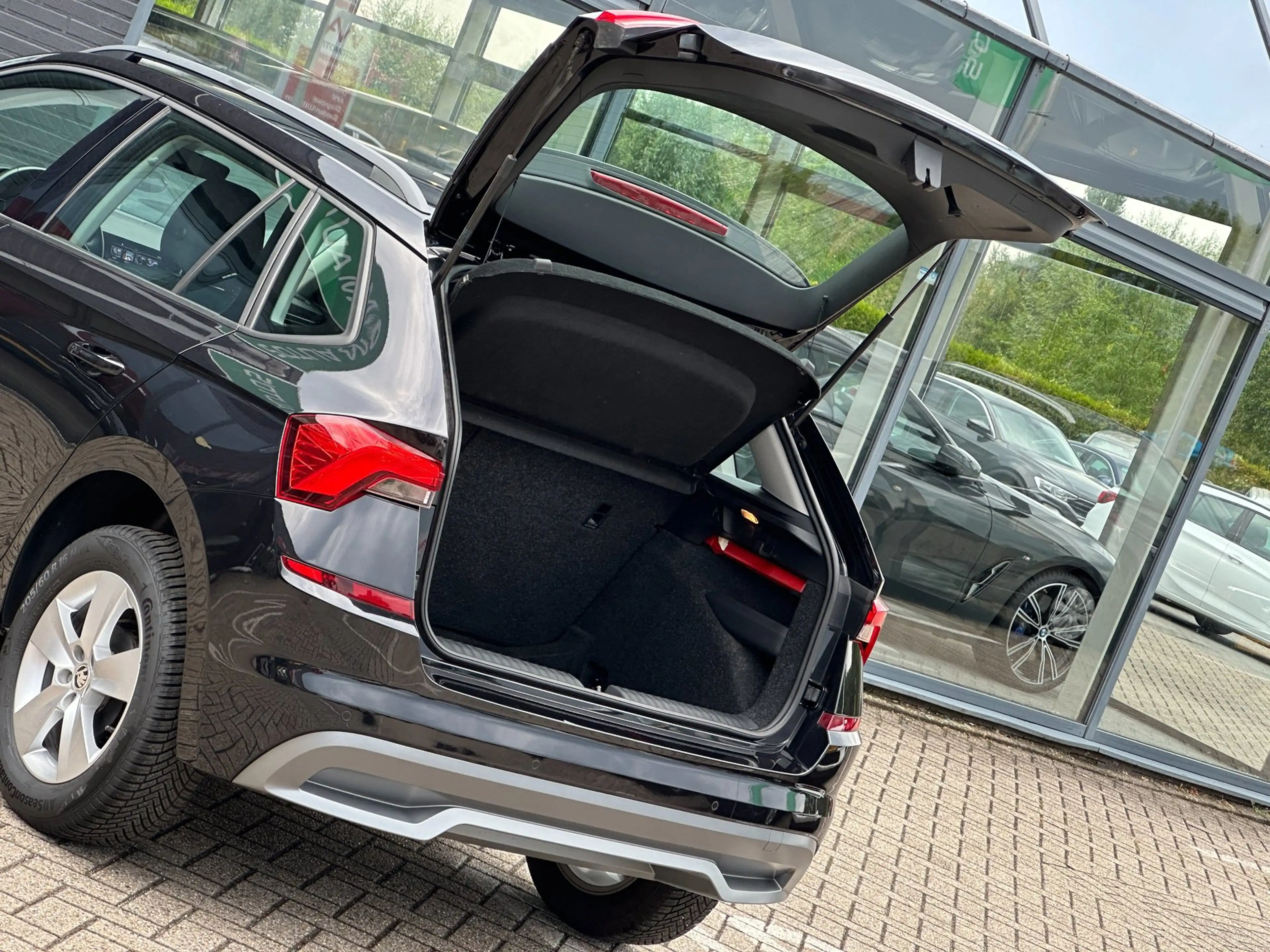 Skoda Kamiq 1.0 TSI Ambition/1STE EIG/APP-CONNECT/PDC/AIRCO/NL — photo 11
