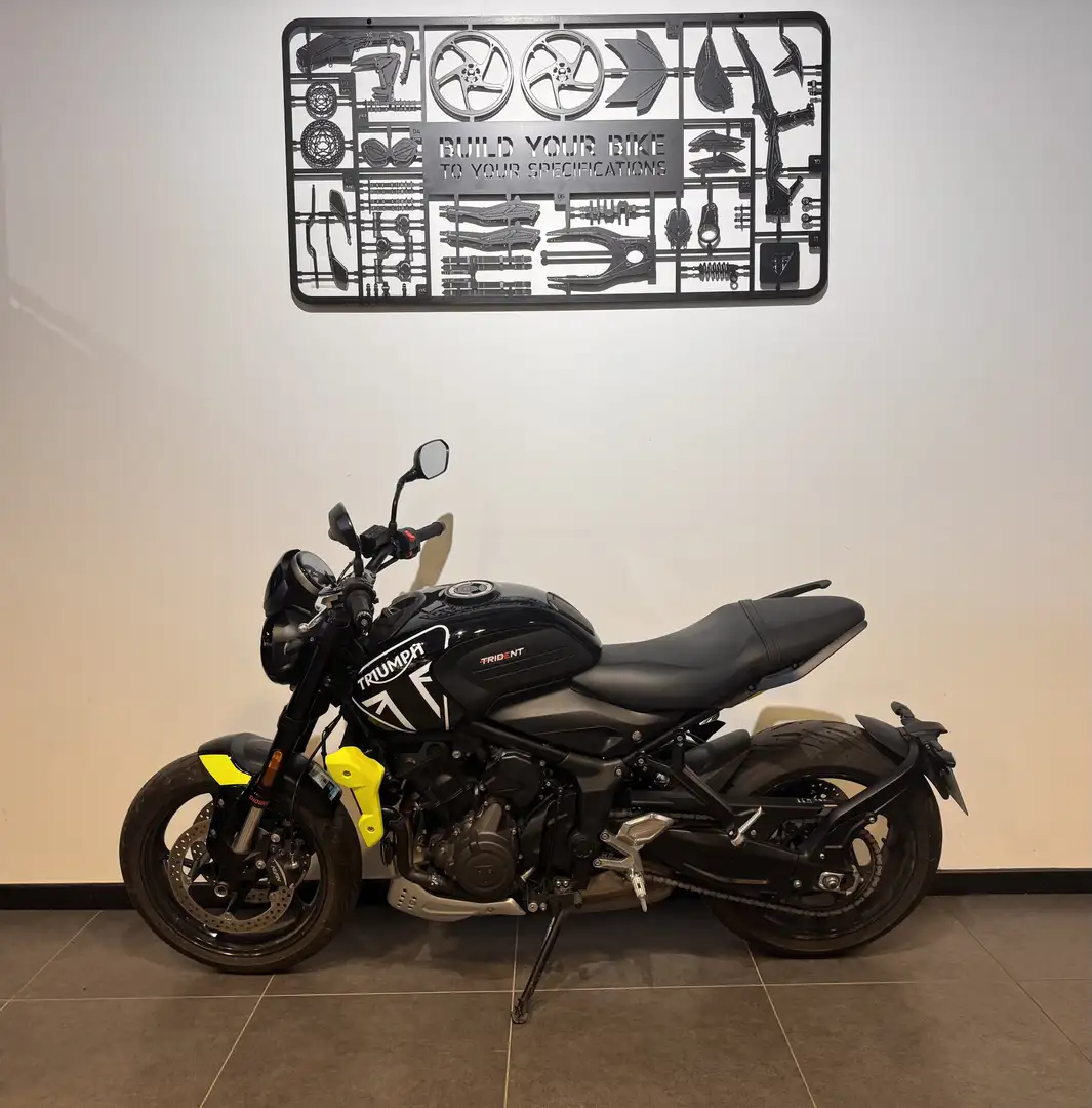 Triumph Trident 660 Noir - 2