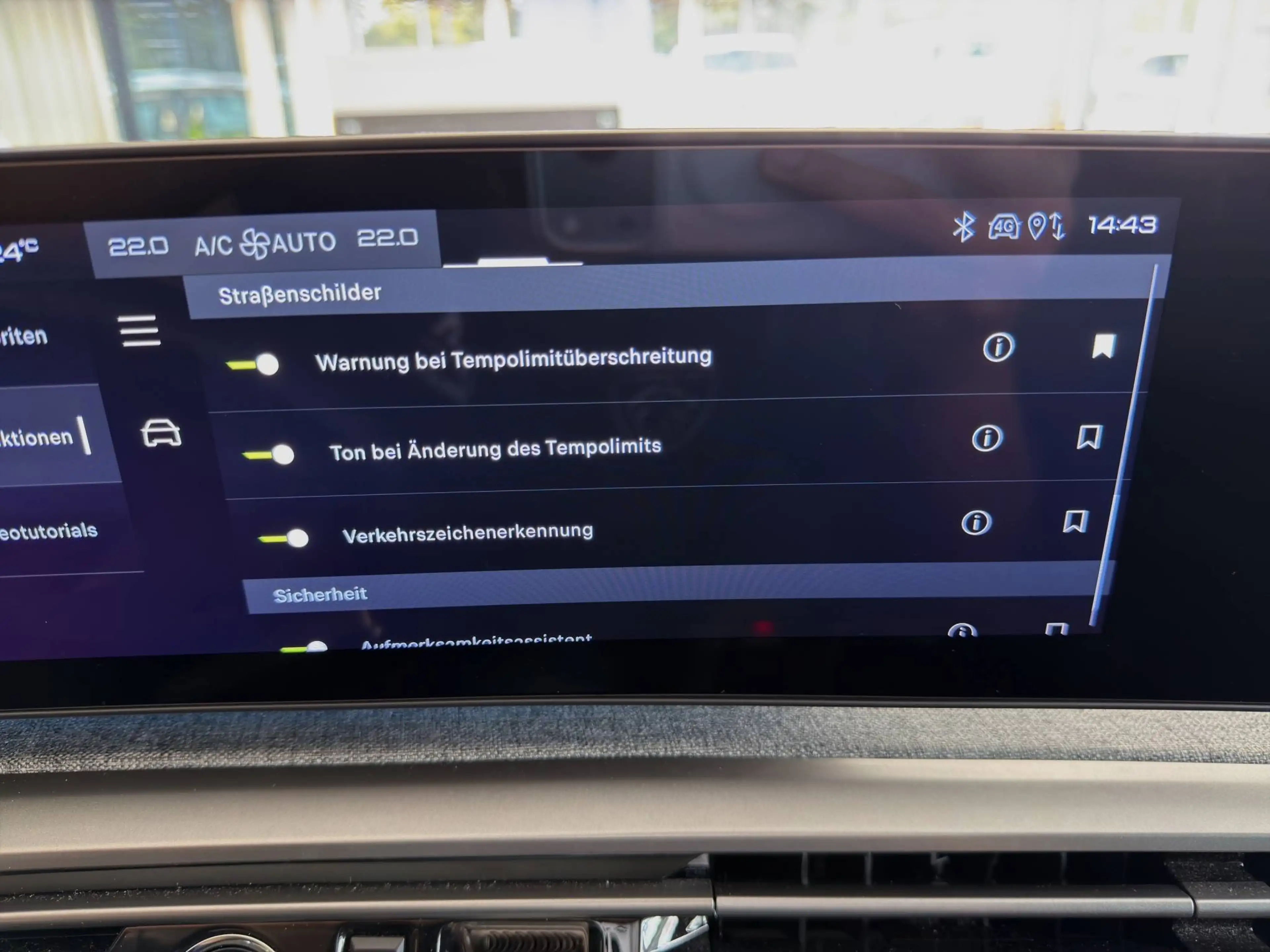 Peugeot 3008 Allure 1.2 145 e-DSC6 Mild-Hybrid LED/DAB/SHZ/PDC/RFK/NAVI — photo 16