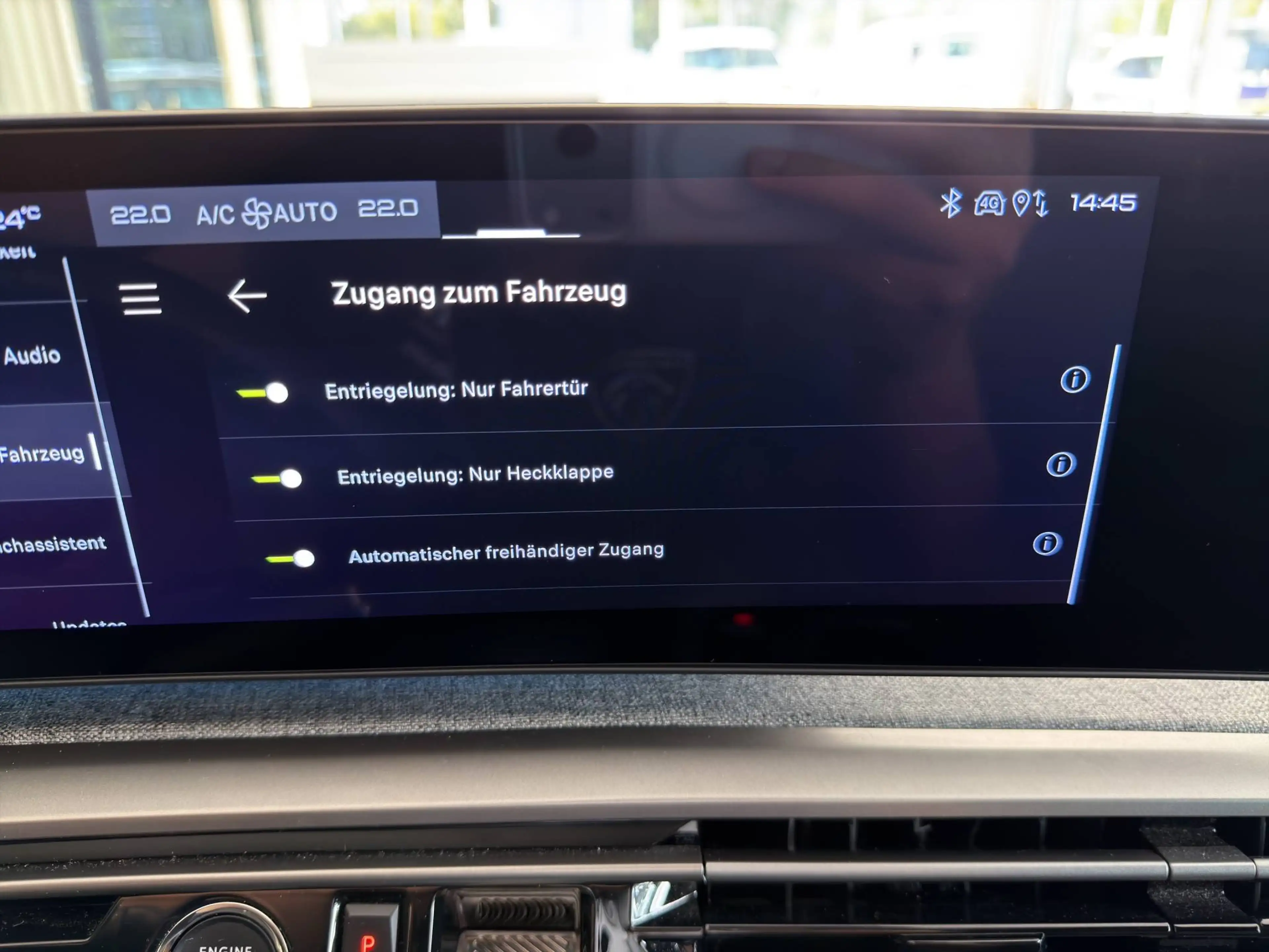 Peugeot 3008 Allure 1.2 145 e-DSC6 Mild-Hybrid LED/DAB/SHZ/PDC/RFK/NAVI — photo 19