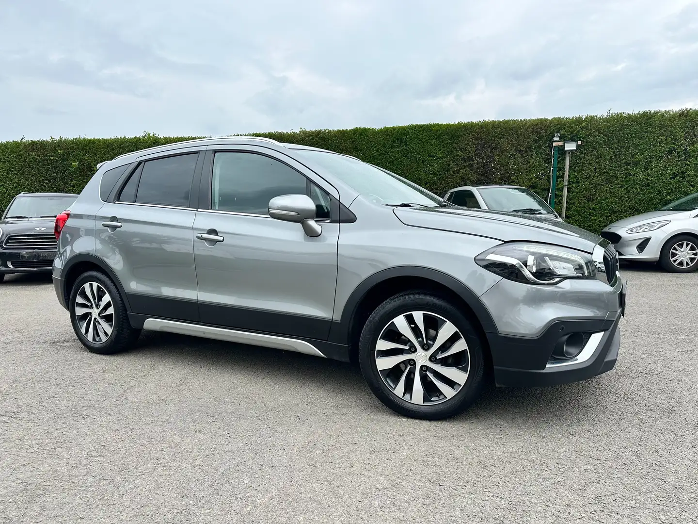 Suzuki SX4 S-Cross 1.4i Turbo Bjet 4WD Mild-Hybrid Comfort AppleCarpl Grey - 1