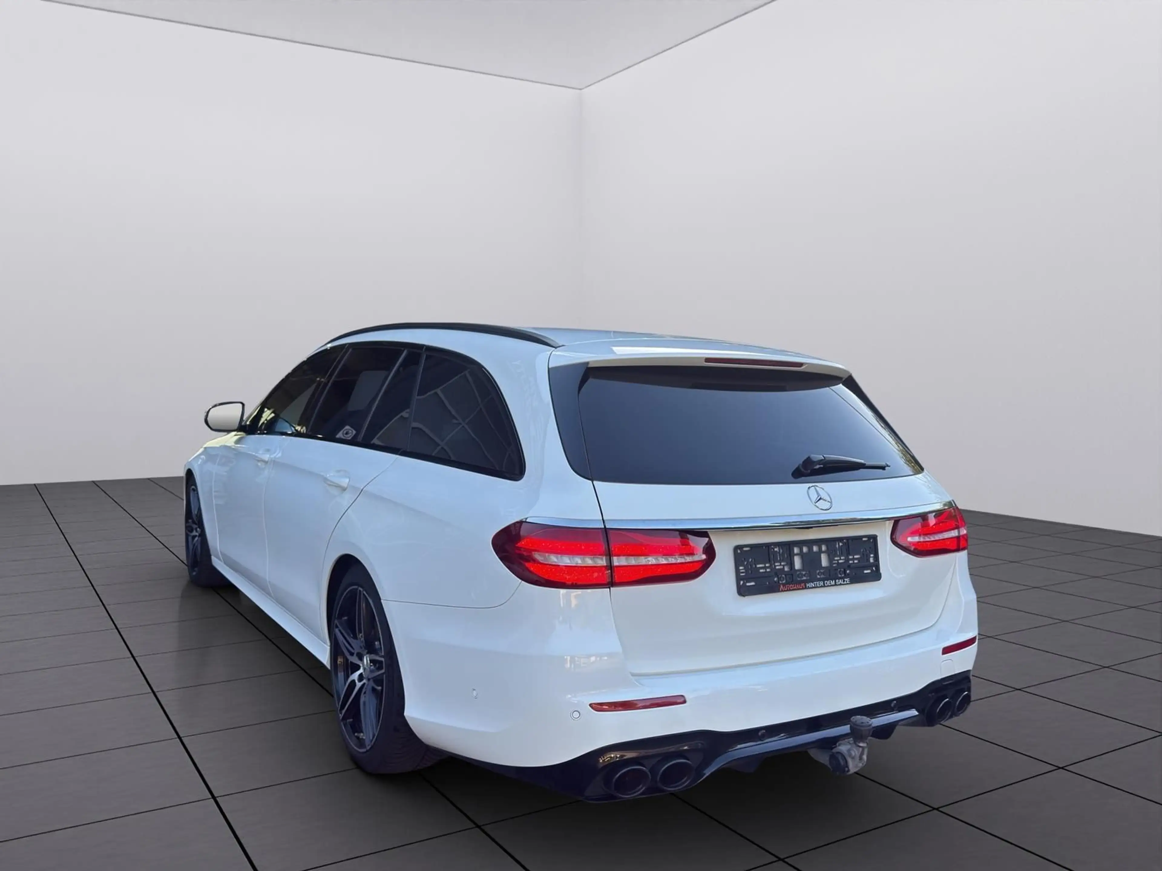 Mercedes-Benz E 53 AMG 4 Matic|KAM|CARPLAY|AHK — photo 4