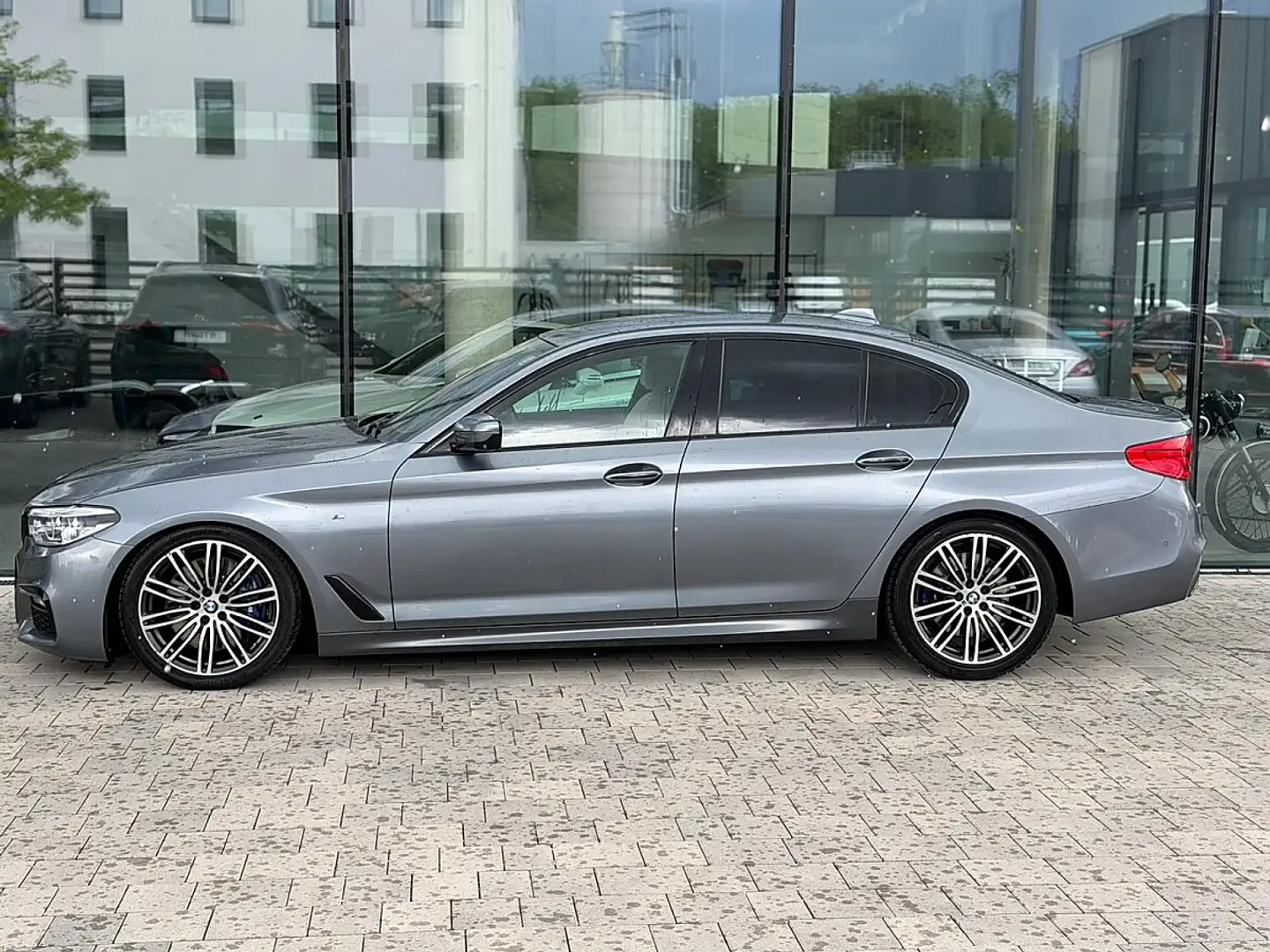 BMW 540 i *HUD*MEMORY*H&K*NAPPA LEDER* Blau - 2