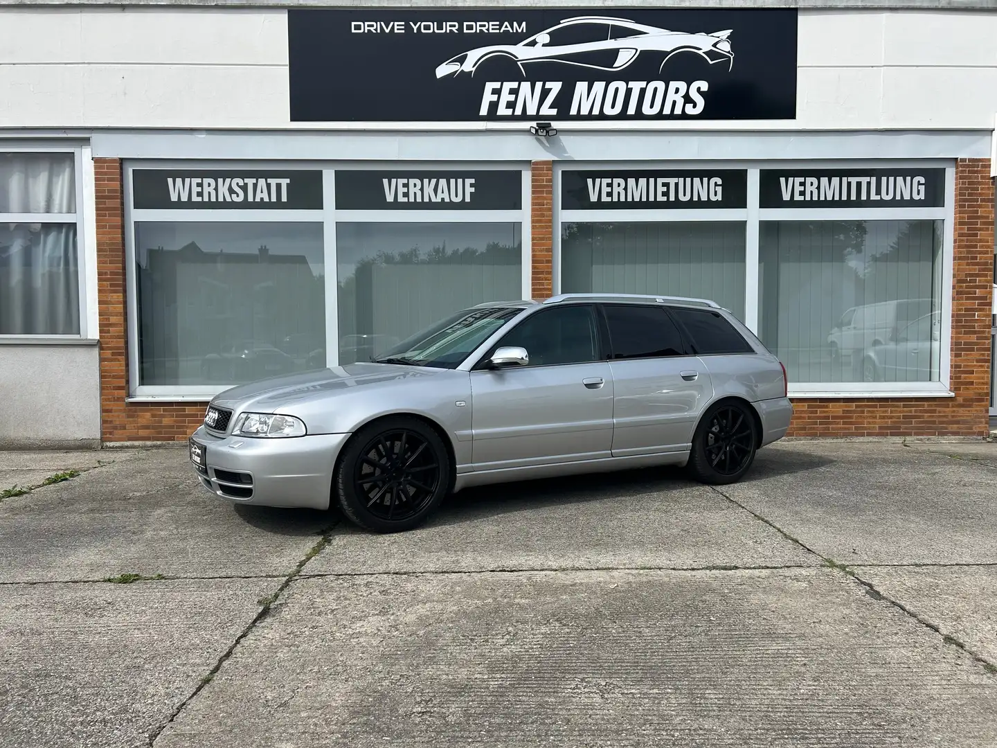 Audi S4 Avant 2.7 quattro Ezüst - 1