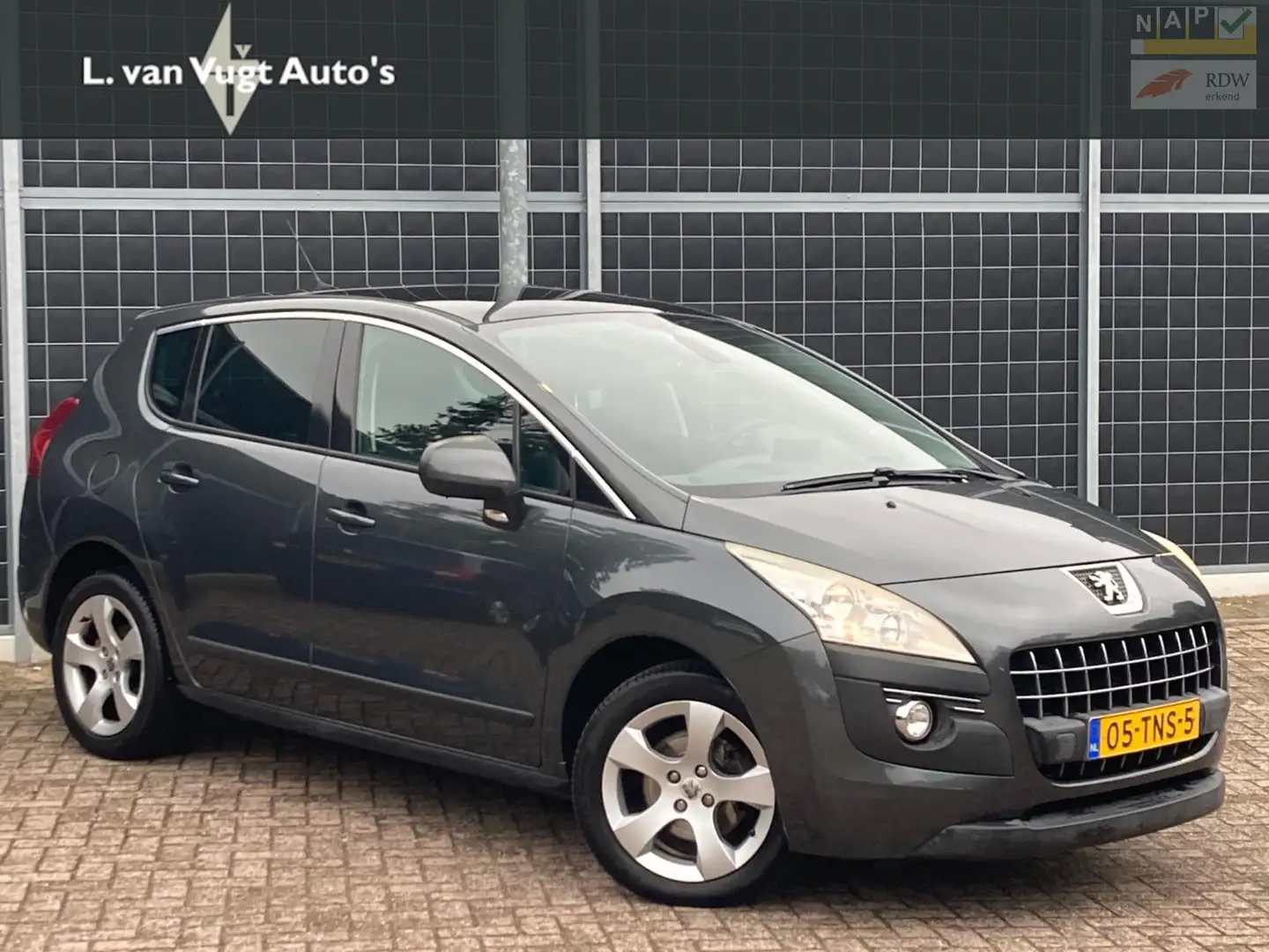 Peugeot 3008 1.6 156PK | Automaat | Grau - 1
