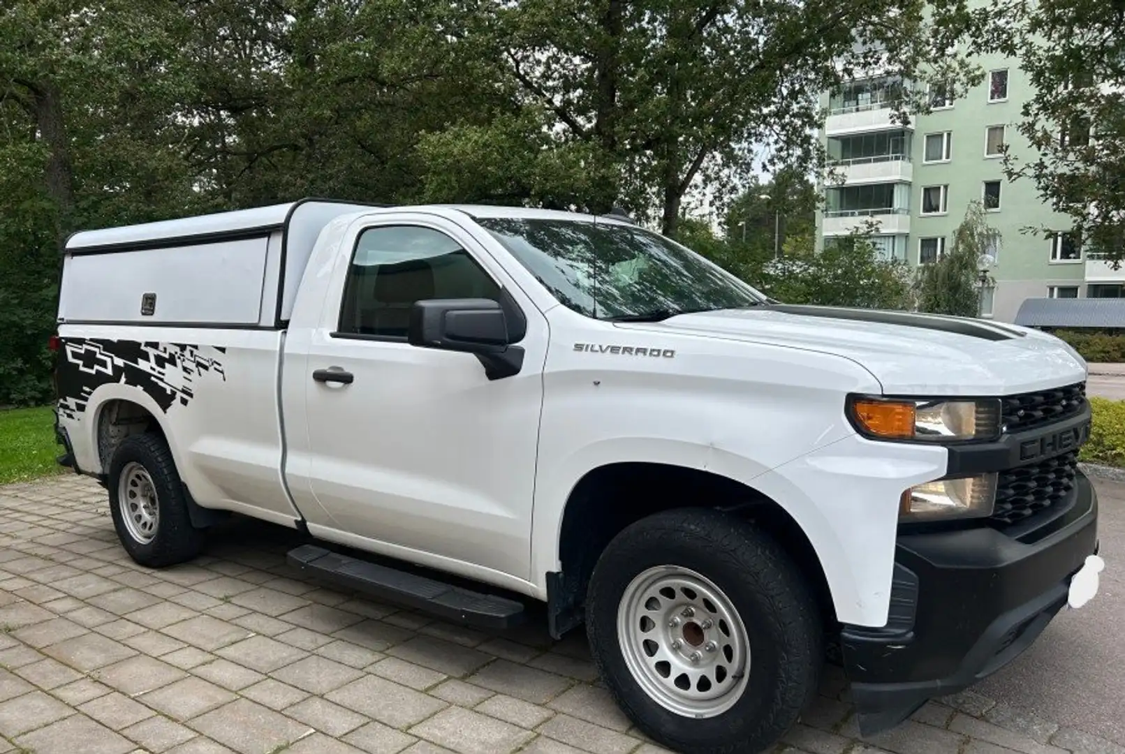 Chevrolet Silverado 1500 Longcab 4.3 V6 Hydra Matic Weiß - 2
