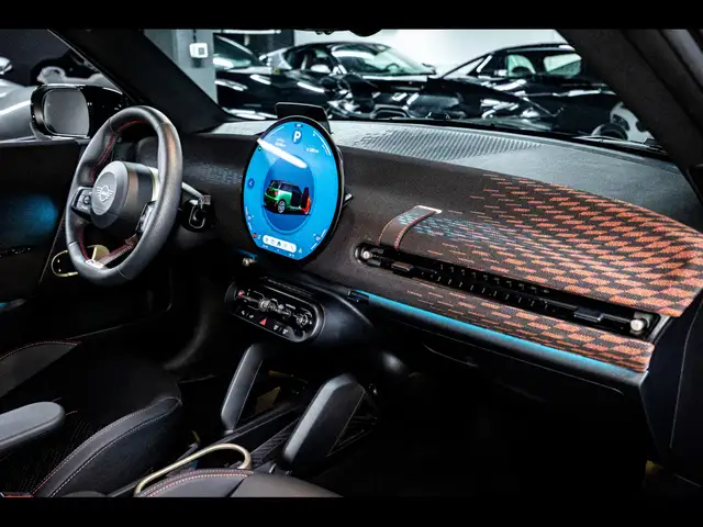 Mini Cooper Cooper view 12