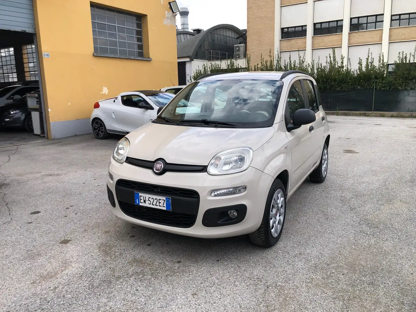Fiat Panda 0.9 t.air t. natural power Lounge 84cv Beige - 1