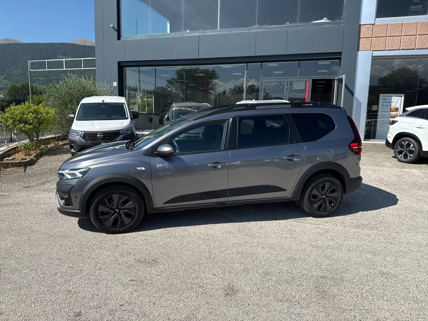 Dacia Jogger 1.0 TCe GPL 100CV 7 posti Expression - 1