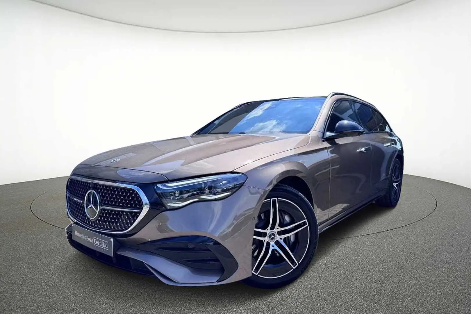 Mercedes-Benz E 300 de Break Hybrid AMG Line - Pack Night - Pack Premi Marrone - 1