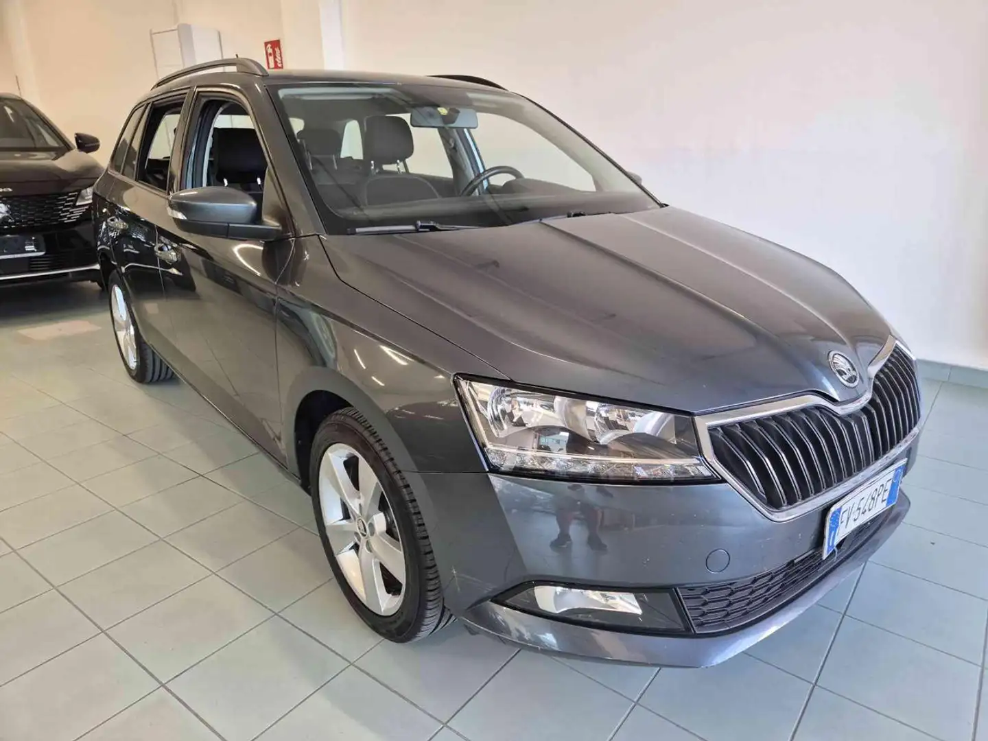 Skoda Fabia 1.0 MPI 75 CV Wagon Business Bleu - 1