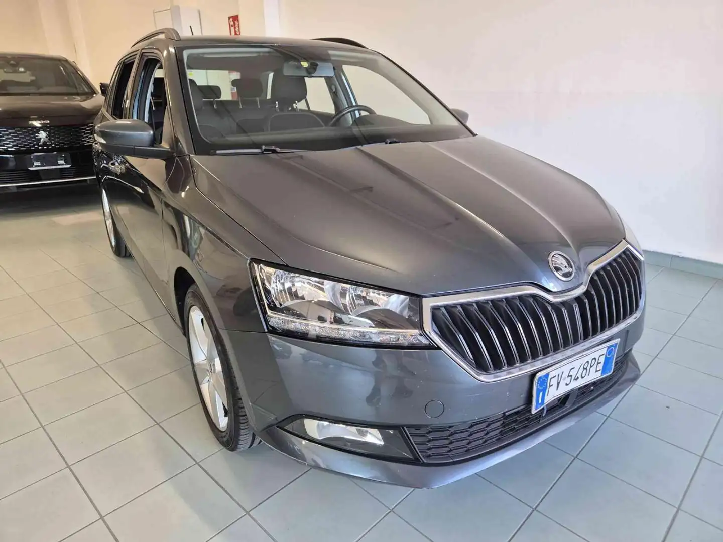 Skoda Fabia 1.0 MPI 75 CV Wagon Business Bleu - 2