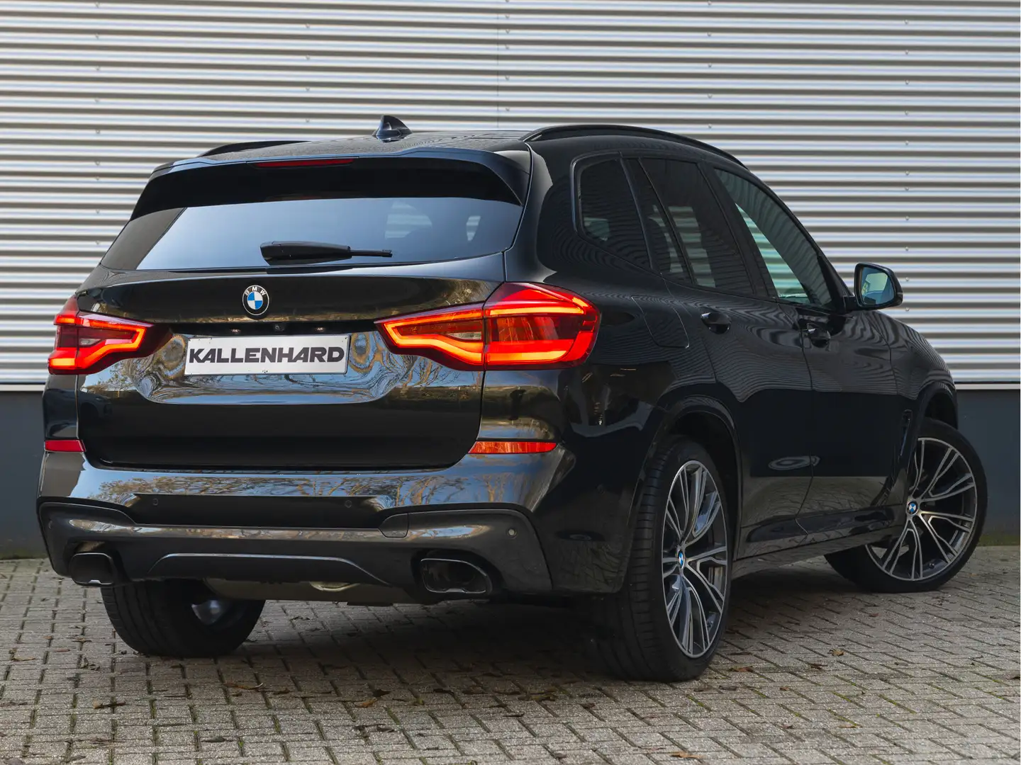 BMW X3 M40i xDrive - Individual Leder - Pano - Trekhaak - Zwart - 2