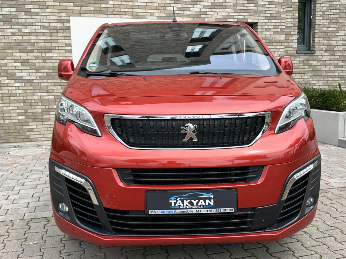 Peugeot Traveller Active L2* 7-Sitzer*68tkm*Panoramadach Červená - 2
