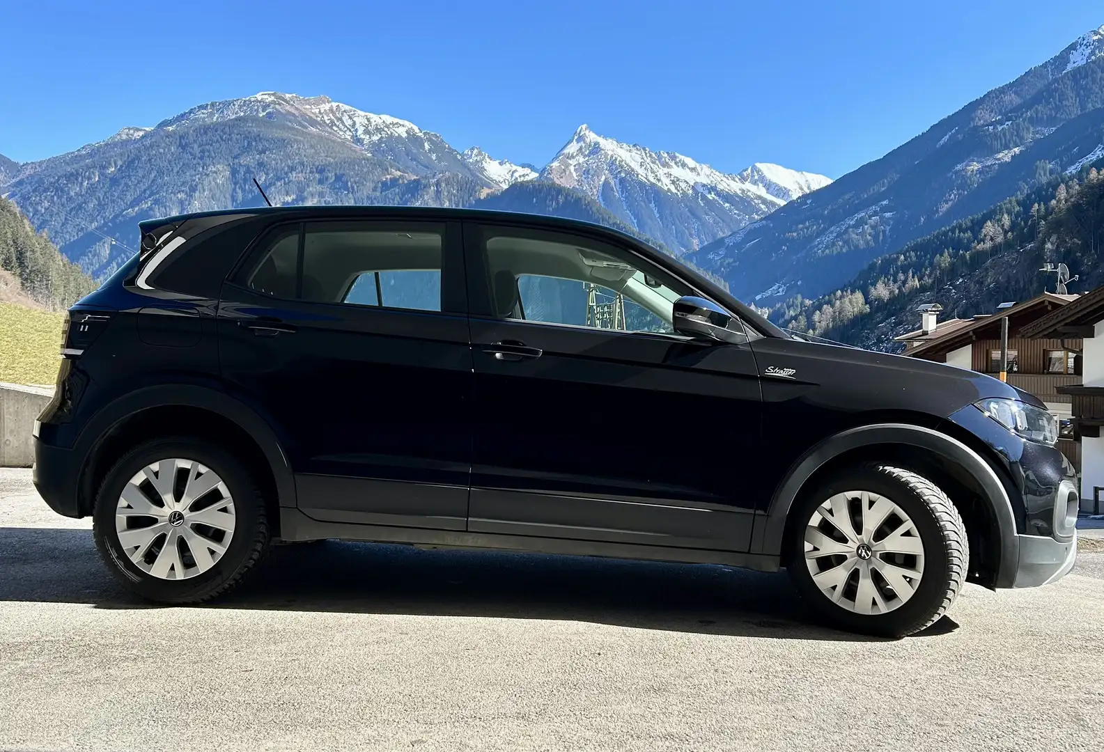 Volkswagen T-Cross 1,0 TSI 8fach bereift - 1