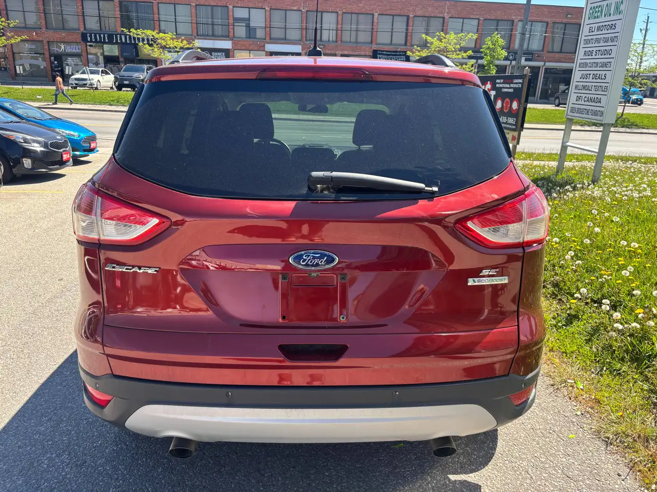 Ford Escape снимка Ford Escape