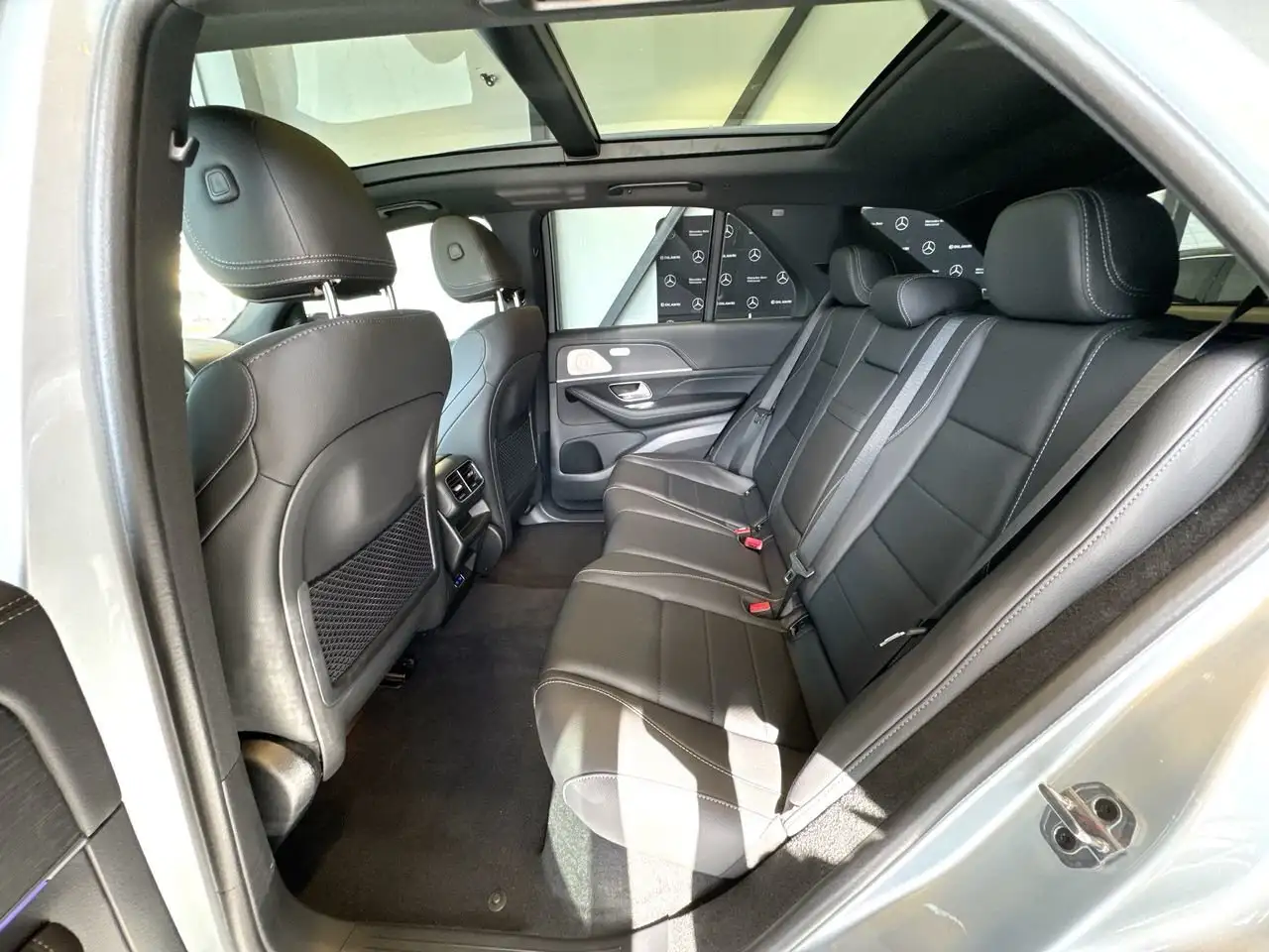Mercedes-Benz GLE снимка Mercedes-Benz GLE