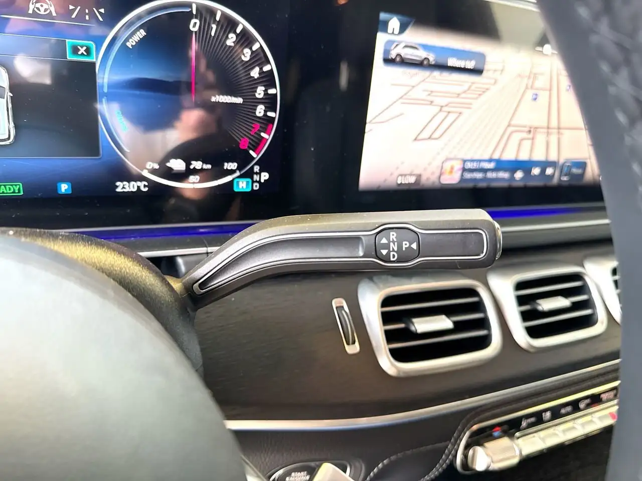 Mercedes-Benz GLE снимка Mercedes-Benz GLE