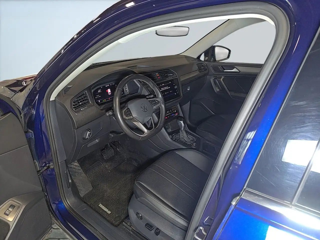 Volkswagen Tiguan снимка Volkswagen Tiguan