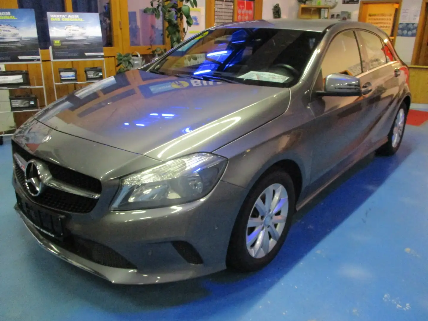 Mercedes-Benz A 180 A-Klasse Style - 2